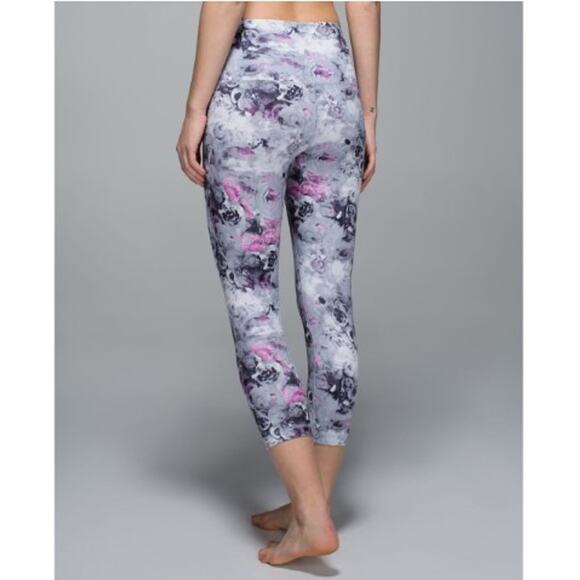 Lululemon Wunder Under Crop Moody Mirage White Deep Navy 6 - Picture 1 of 8